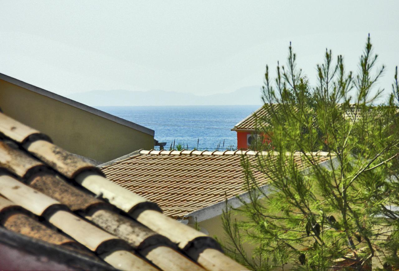 Nireas Resort Corfu อาคาราวี ภายนอก รูปภาพ